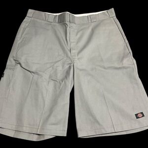 Men’s Dickies Silver Work Shorts Loose Fit Size 42